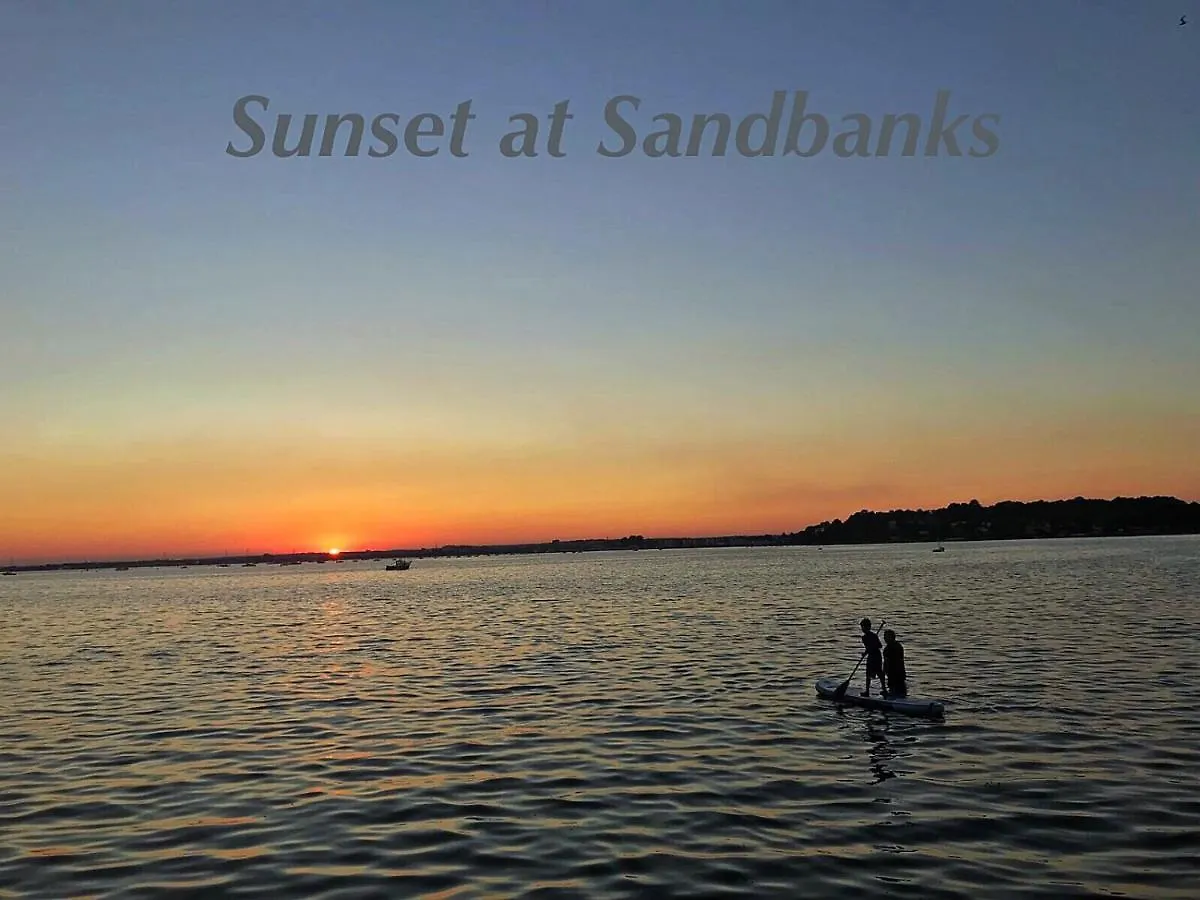 Bungalows Near Sandbanks Beach Villa Poole 0*,  United Kingdom